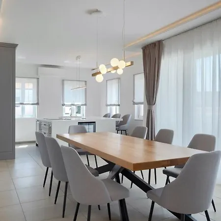 Abies In - Haus Fuer 8 Personen * Rovinjsko Selo
