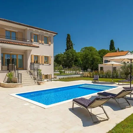 Abies In - Haus Fuer 8 Personen Villa